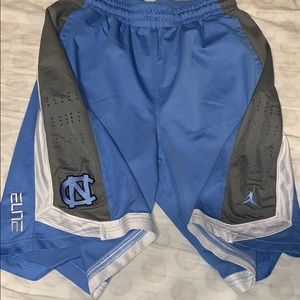 North Carolina Tar-Heels shorts